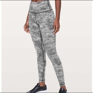 Wander under high rise tight